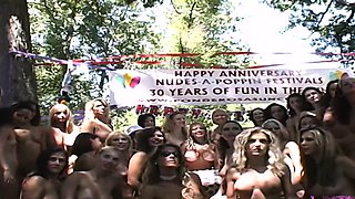 Amazing Tits At Nudes A Poppin