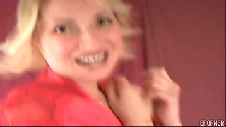 Wonderful blonde cougar coquette arousing sex scene