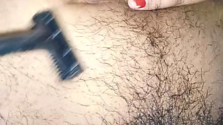 Desi Bhabhi Pusssy Hair Cutting Vidoe