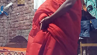Hot Bhojpuri Strip Dance in Saree Desi Girl Slow Seduction