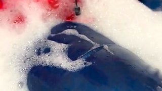 Amateur fat slut getting her wet pussy