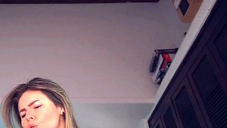 Hot Latina Dildo Camshow