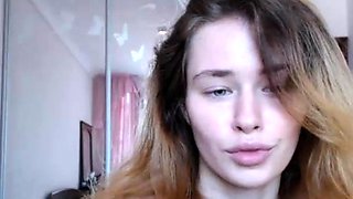 Brunette Solo Webcam Masturbation