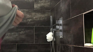 Hot Blonde with Natural Tits Is Taking a Shower
