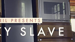 Dominatrix Mistress April - Wanky Slave