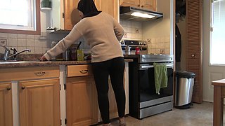 Arab Iraqi Wife Has Doggystyle Anal in the Kitchen