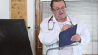 Anal Temperature Measurement of Hot GILF Linda G