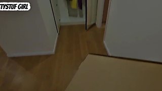 NO DOUGH FOR PIZZA - Ample Japanese COUGAR Pays With Her Butt