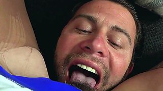 Kenzie-Taylor-Kenzie uses seths face