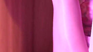 Placing the Little Stepsister in the Wardrobe 02