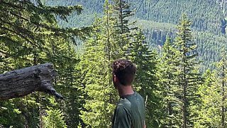 Amateur girls Maria does blowjob outdoors