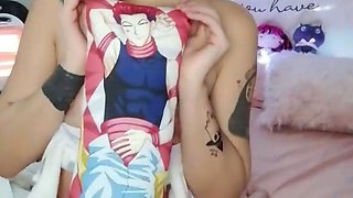 Nhaw, do you like my tiny body? I have something for