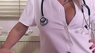 Business Dinner: the Contract Is Sealed with a DP