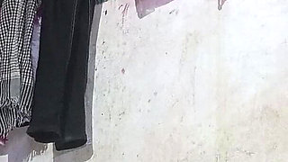 Behen Ne Ko Porn Movie Dekhte Hue Pakda Ko