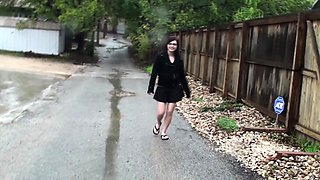 Amateur Outdoor Brunette Masturbates