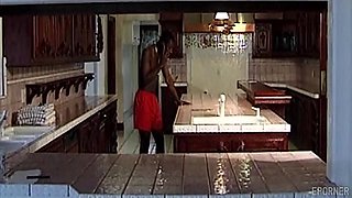 Black chunky MILF amateur hot video