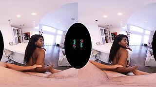 VRHUSH Amari Anne is tired of the party and wants to fuck