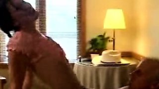 Real amateur college teens dorm room fuck and cumshot facial