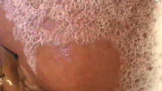 Amateur Brunette Babe Masturbate