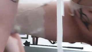 Am I a Good Snow Bunny