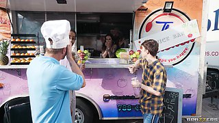 Food Truck Serves Big Oily Ass With Anna Chambers, James Angel - Brazzers