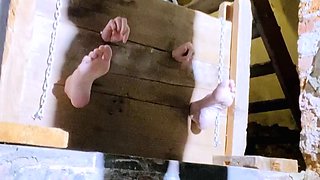 Amateur Foot Fetish Girlfriend Sucks and gives a Footjob