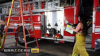 Brazzers - firefighter Angela White is indeed great at sliding down your pillar & emptying your hydrant