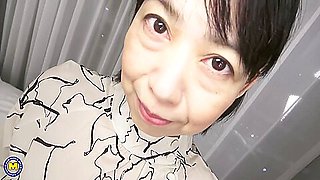 Japanese Gilf Takes Hard Cock After Shower