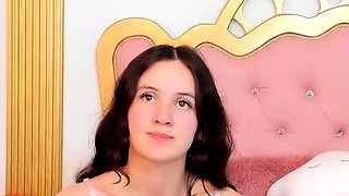 Beauty small tit amateur teen masturbating her shaved pussy