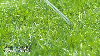 Beauties - Rebecca Volpetti and Billie Star have fun with a vibrator, then invite nick for real threesome fun