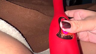 She Mastubs with Her New Toy Hot