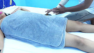 Beautiful Desi Bhabhi Massage and Anal Sex Sexy Audio