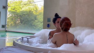 Super sexy redhead and brunette lesbians part4