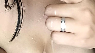 Is milk coming out of my breasts? uffs