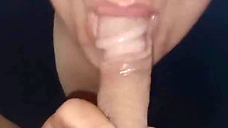 My Stepsister Sucks My Dick in the Morning and I Fill Her Mouth with Cum