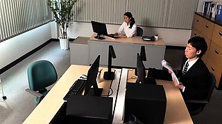 Amateur asian Lily masturbates her sexy body