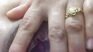 Finger Muna habang naliligo lubog na libog tlaga aku