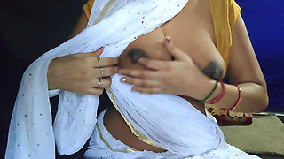 Solo Play by Self Sexy Hot Girl Showing Boobs