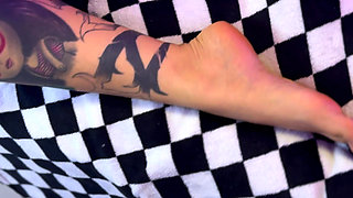 The Rough Guy Dominates the Bunny and Makes Her Smell His Dirty Cock