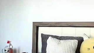Brunette Solo Webcam Masturbation