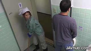 A Japanese Housekeeper Seduce A Man At The Theater Toilet Room