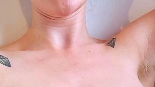 Amateur Big Boobs jerks Big Dick