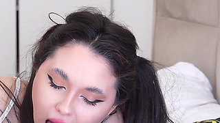 My Favorite Stepsister Came Over to Share My Bed, but It Ended up Turning Into Some Rough Sex