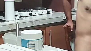 I Catch My Stepsister in the Kitchen Dancing Very Sexy Semi Naked -porn in Spanish.