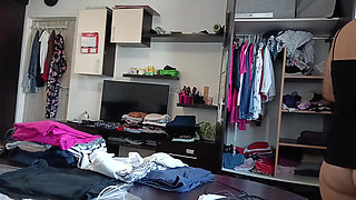 Amateur Wife Has Fun Trying on Clothes and Cutting Them.