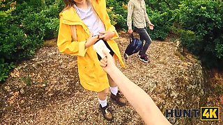 Hunt4k. encountered a nude stranger with cute boobs in the forest