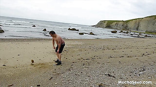 Muscular Spanish MILF Karyn Bayres fucks Stud John Barea on the Beach for MuchaSexo