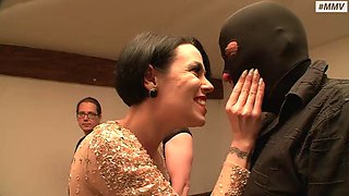 German cruel femdome - Piss in face