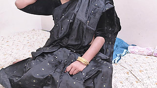 Indian Bangla Beautiful Deshi Hot Bhabhi Ko Hardly Fuking Her Pussy Enjoymen Time Video.