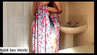 Sex with Hot Sali in Bathroom with Soft Mashup Hindi Sex with Hindi Romantic Songs